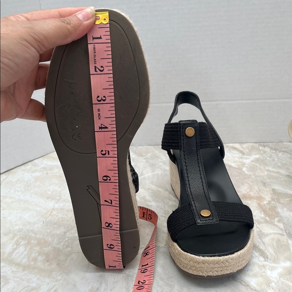 Vionic Black Woven Espadrille Wedge Sandals with Gold Studs - Picture 10 of 11